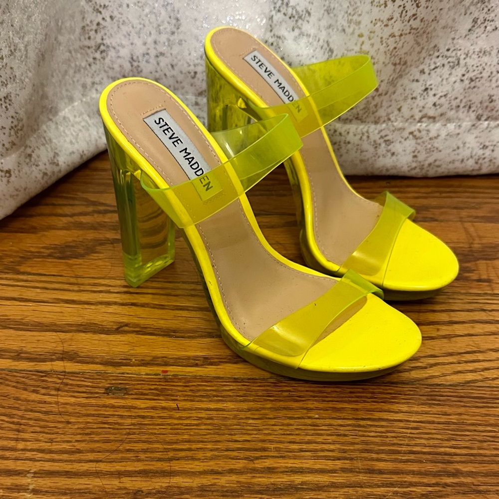 Steve Madden neon shoes